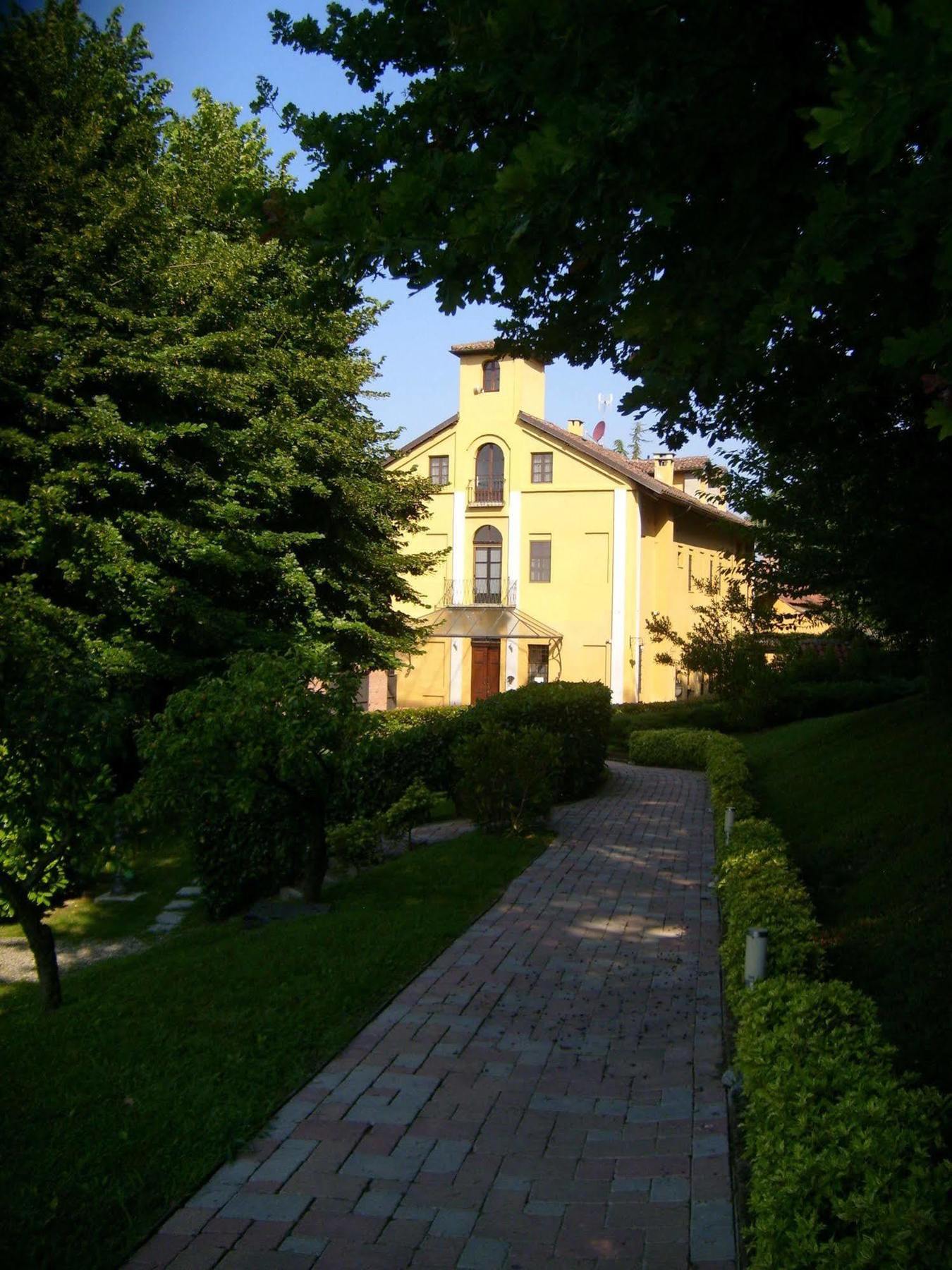 Casa Dei Frati Hotel Asti Exterior foto